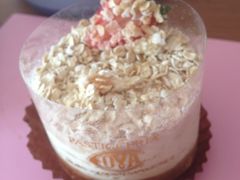 燕麦蛋糕-COVA(新天地Xintiandi店)