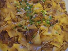 -壹阁胡羊焖饼(特色小吃街店)
