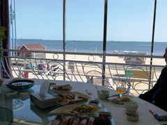 -海天一色海景自助餐厅(西港花园店)