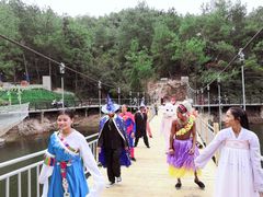 -玻璃桥景区石牛寨
