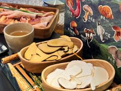 -季季山•云南野生菌火锅(上海首店)