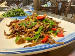 -缘来聚·徽菜名店(黄山宏村店)