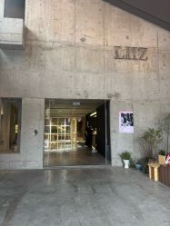 -LIIZ肖像(悦动新门西店)