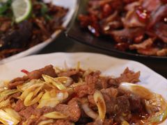 -隔壁老王·家常云南菜(花巷店)