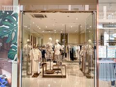 -王府井奥莱临潼小镇(临潼店)