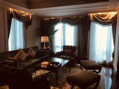 -广州富力丽思卡尔顿酒店