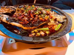-鸣记脆皮烤鱼·海鲜烤鱼(三八广场店)