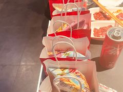 -海底捞火锅智慧餐厅(中骏世界城店)