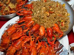 -龙巢盱眙龙虾·牛蛙·烧烤宵夜(八卦岭店)