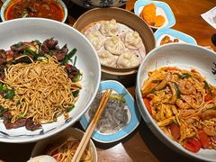 -李犟大爆鳝面·手工蟹黄包(湖滨西湖店)