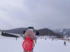 -中旅松花湖滑雪场