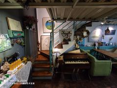 -84那年咖啡馆(李沧万达店)