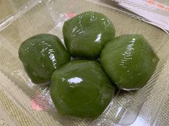 青团-金色麦甜糕点(面包.蛋糕.华苑店)