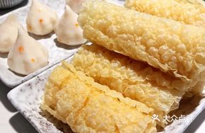 Fried Bean Skin Rolls
