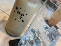 -ROAST coffee & eatery