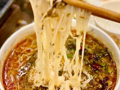 臊子米粉-浮何烤铺(桐梓林店)