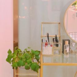 -F.N冻龄皮肤管理中心