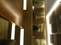 android_upload_pic-广州中心皇冠假日酒店·汇点大堂吧