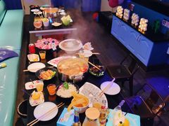 -唯爱KTV聚会餐厅(仙林东城汇店)
