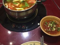 -亮欢寨酸汤鱼(沙冲路店)