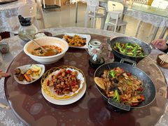 -天天向上素食餐厅(五台山店)