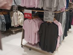 -优衣库(上海金桥国际商业广场店)