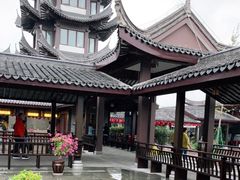 -慈城服务区-停车场