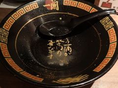 -一兰拉面(新宿中央东口店)