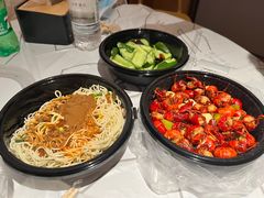 -巴厘龙虾·榜首油焖大虾(音乐学院·沿江酒馆店)