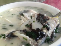 -美顺香食府鱼头老店(雪野湖店)
