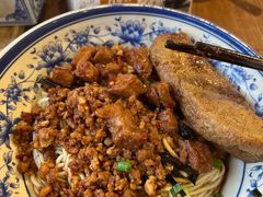 -辣肉面大王(天平路店)