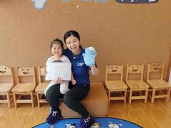 -抱抱熊托育中心(大悦城店)