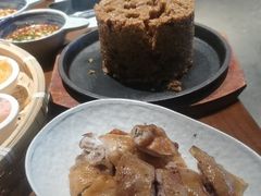 -包整·丝娃娃(一览甲秀楼风景店)