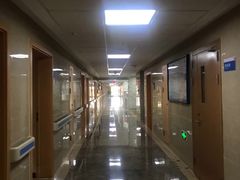 -上海市松江区中心医院