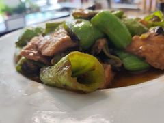-天天向上素食餐厅(五台山店)