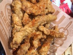 -魔都三兄弟酸辣粉·蘸卤炸串(虹桥万科店)