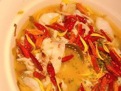 老坛子酸菜鱼（鲈鱼3-4人份）-太二酸菜鱼(广州IFC国金天地店)