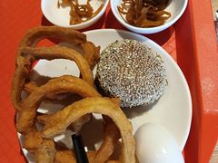 -护国寺小吃店(红莲南路店)