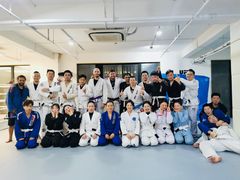 -EFL巴西柔术·综合格斗·泰拳·少儿体能训练(虹桥德必馆)