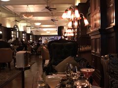 -LONG BAR 廊吧(外滩华尔道夫酒店)