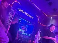 -星聚会KTV X Party(上海真如中海环宇城店)