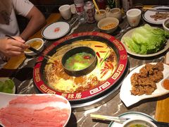 -蜀辣居鲜货老火锅(双流万达店)