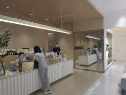 点击看大图 -Dr.U博士医疗美容医院