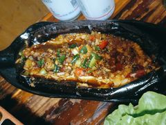 -云南建水鸡脚王烧烤(商贸路店)