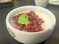 红豆豆花布丁-鸿章小馆·现煲合肥菜(无锡滨湖万达店)