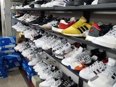 -法雅体育工厂店(皂君庙路店)