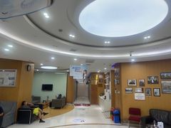 -雅悦齿科(顾村公园店)
