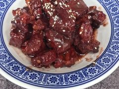 -山明水秀大饭店