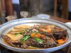 东来烧杂鱼-东来菜馆•手抓海鲜家常菜•海鲜锅贴(鸽子窝店)
