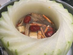 -得意咚瓜·顺德鱼生·冬瓜火锅(深圳首店)